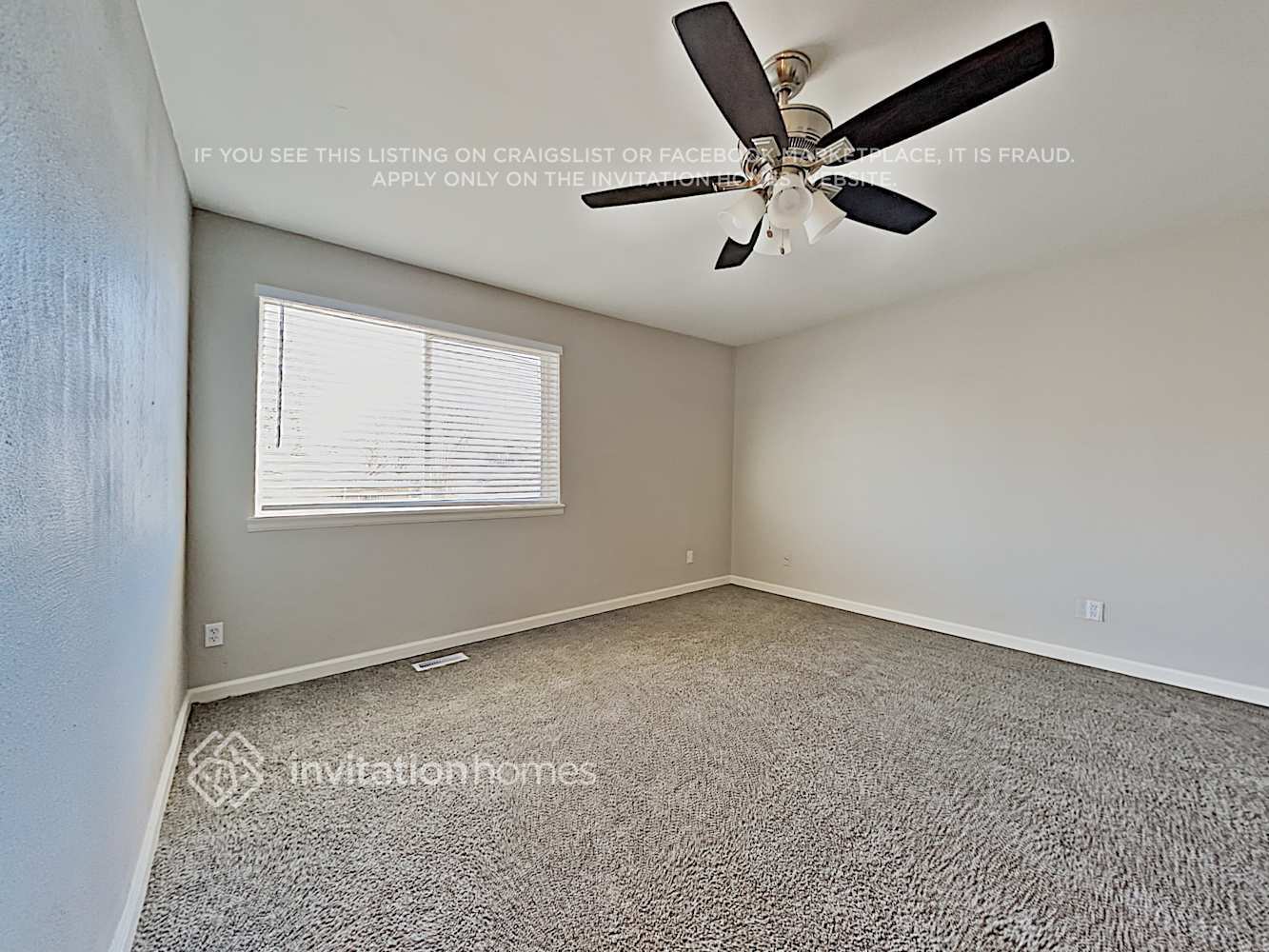 Building Photo - 3823 Dyanna Dr