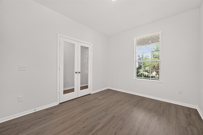 Building Photo - 338 Shady Cedar Hl Ln