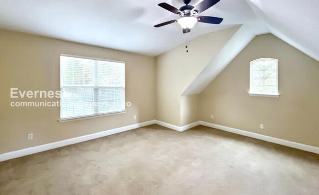 Building Photo - 2095 Baggett Rd