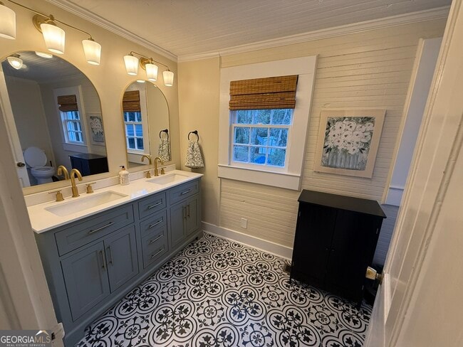 Building Photo - 4729 Herod Hwy