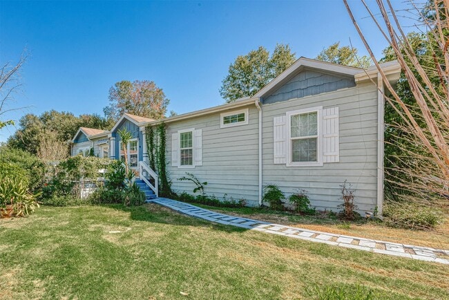 Building Photo - 20547 S Post Oak Blvd