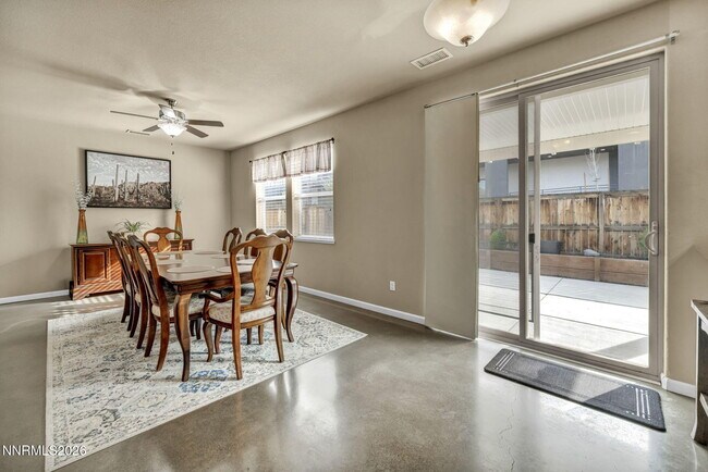 Building Photo - 3680 Coastal St