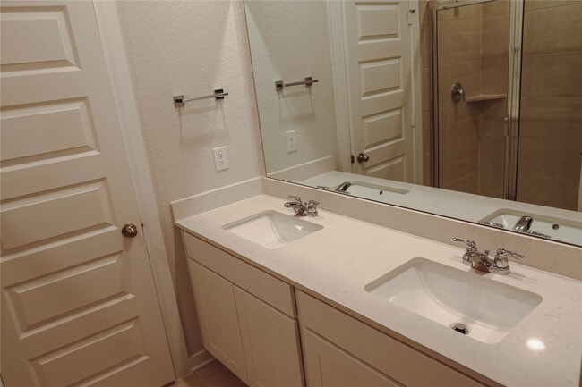 Building Photo - 8534 Blueberry Ash St