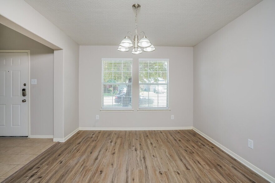 Building Photo - 21719 Texian Ct