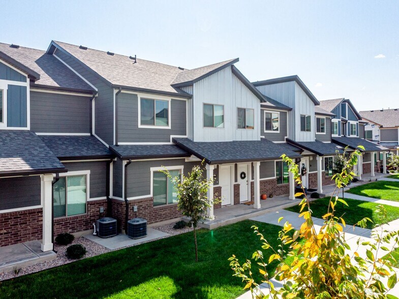 Primary Photo - Patriot Pointe