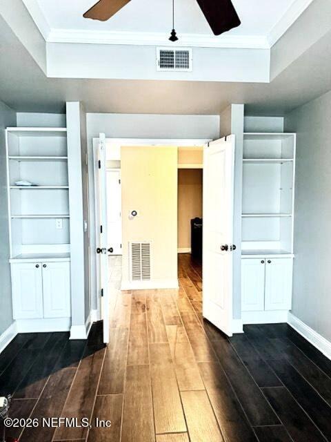 Building Photo - 400 E Bay St