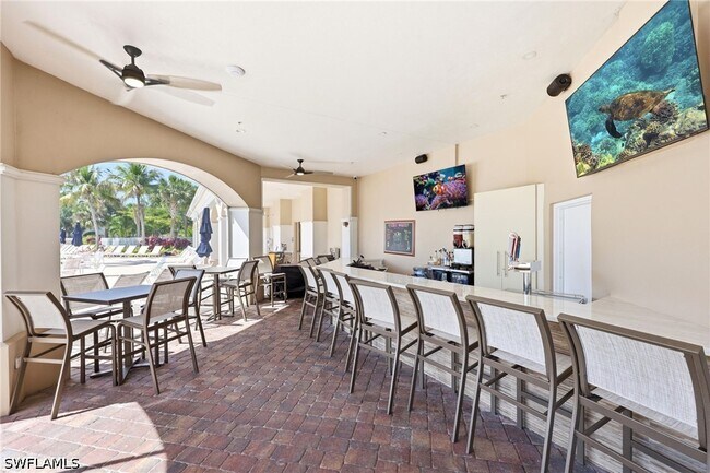 Building Photo - 8543 Alessandria Ct