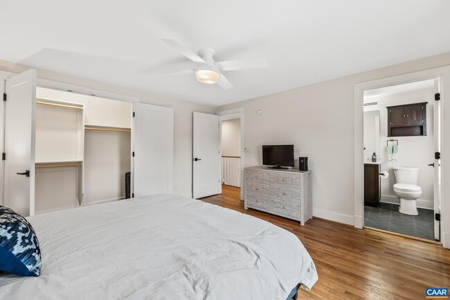 Building Photo - 903 Charlton Ave