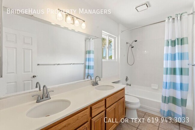 Building Photo - 958 Mendocino Dr