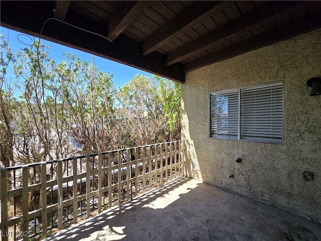 Building Photo - 5340 Retablo Ave