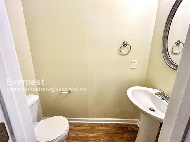 Building Photo - 4846 Hairston Park Square