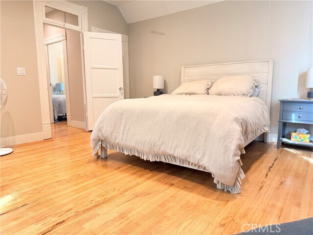 Building Photo - 123 28th St