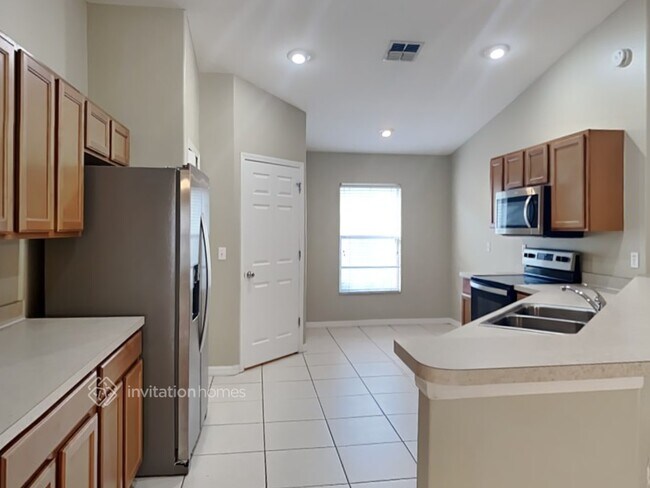 Building Photo - 7237 Twin Cedar Ln