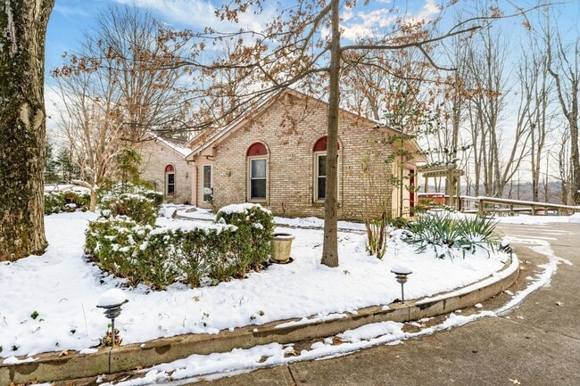 Building Photo - 6253 Headley Heights Ct