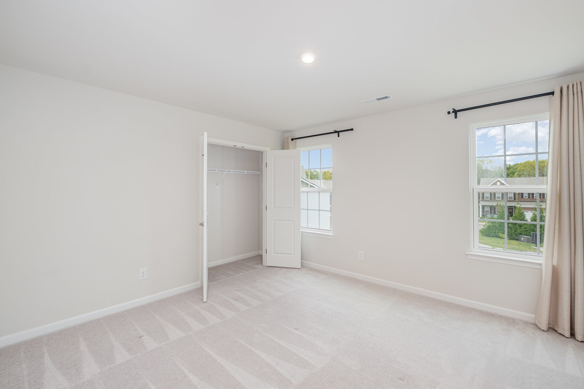 Building Photo - 971 Fancher Ln