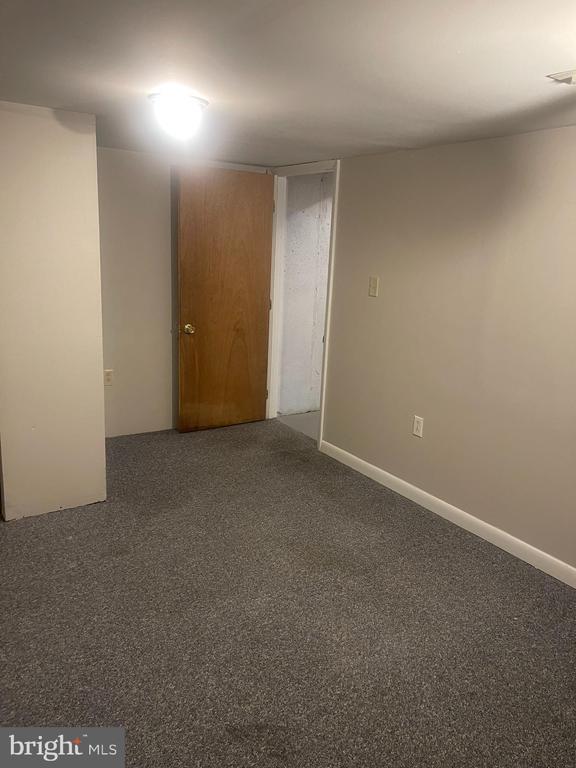 Building Photo - 207 Channing Dr
