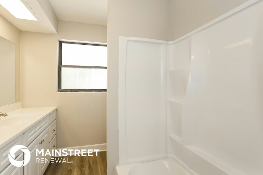 Building Photo - 7027 Berrywood Ln