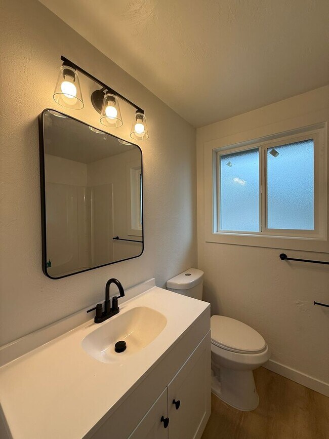 Building Photo - 4012so