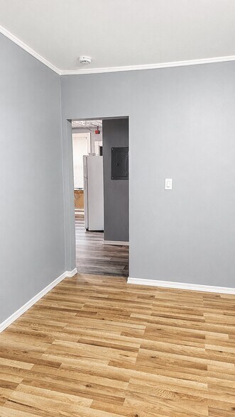 Building Photo - 63 Brayton Ave