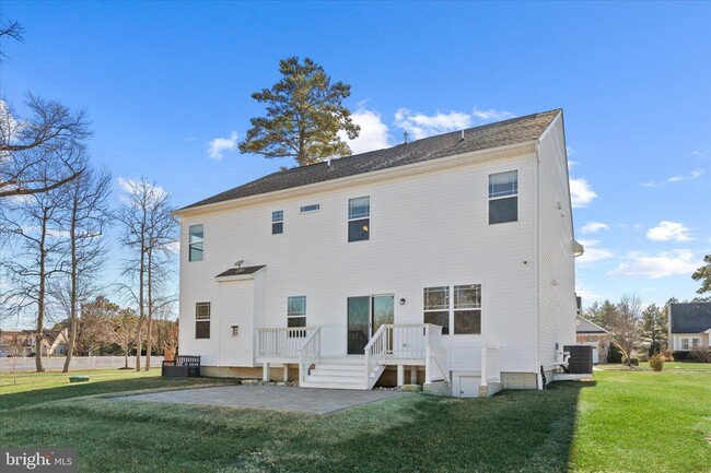 Building Photo - 5559 Trafalgar Cir