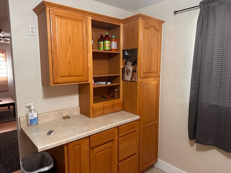 Building Photo - 512 Ryan St