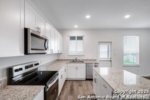 Building Photo - 1648 Viola Ln