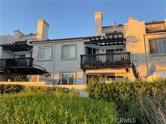 Building Photo - 63 Brisa Del Lago
