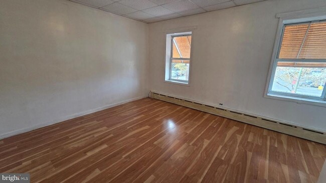 Primary Photo - 1417 E Passyunk Ave