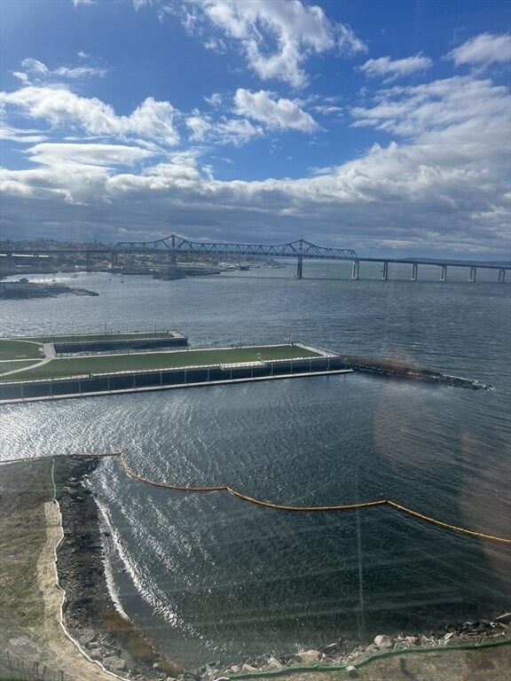 Building Photo - 750 Davol St