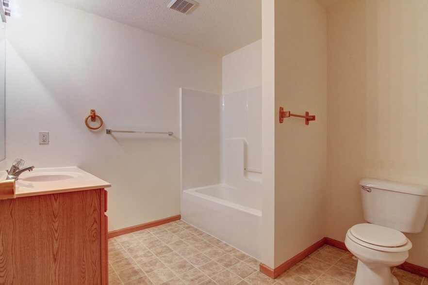 Building Photo - 3018 Timber Ter