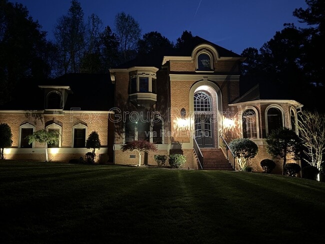 Building Photo - 143 Greenbay Rd