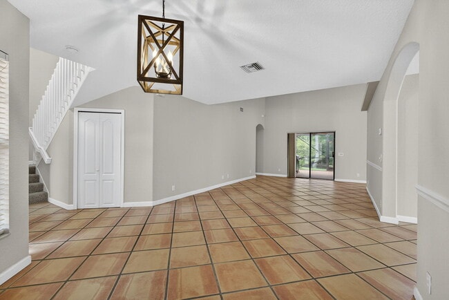Building Photo - 131 Island Way