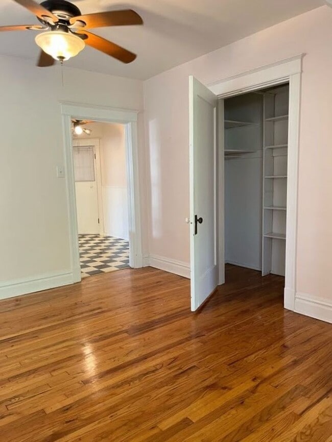 Building Photo - Charming 1 bedroom, first-floor in Shaw. C...