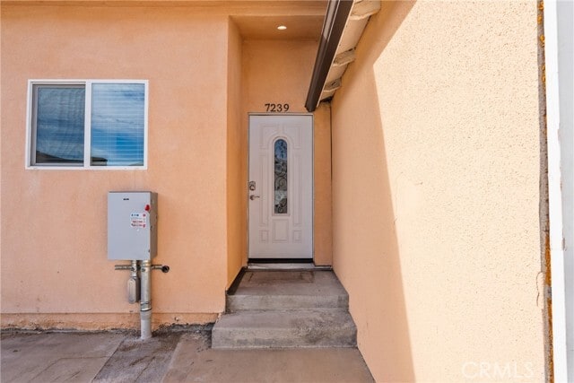 Building Photo - 7239 Kraft Ave