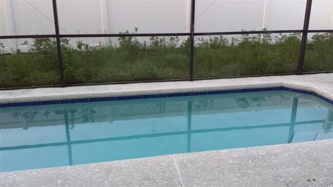 Building Photo - 534 Sunset View Dr