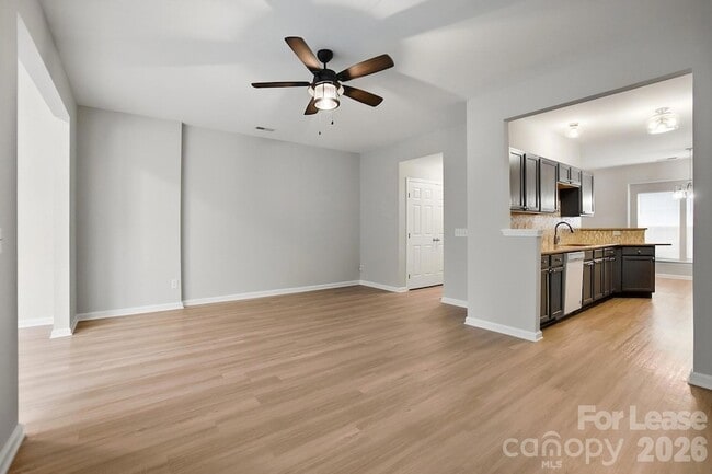 Building Photo - 3028 Misty Harbor Cir