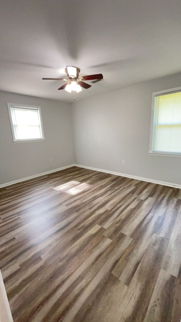 Building Photo - 3 Bedroom, 1.5 Bath Home in Ladson