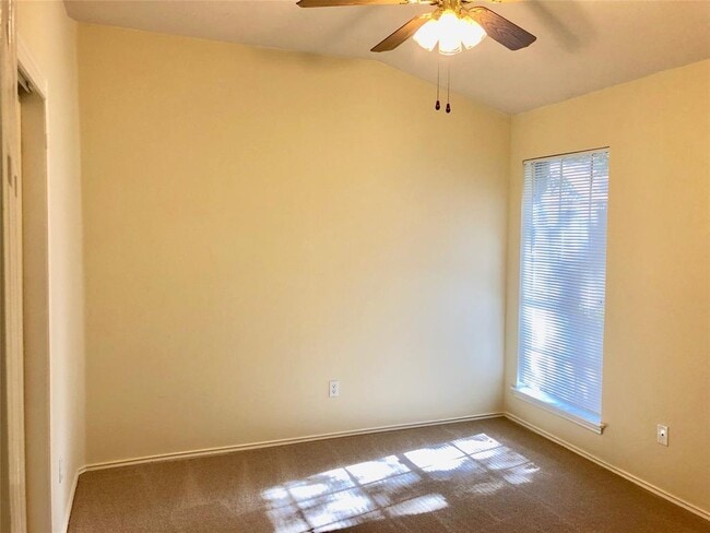 Building Photo - 1107 Bohica Way