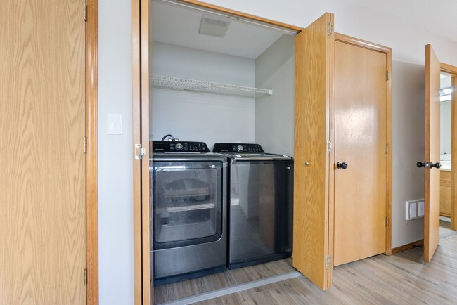 Building Photo - HALF OFF - FIRST MONTHS RENT!