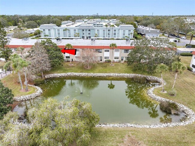 Building Photo - 1750 Belleair Forest Dr