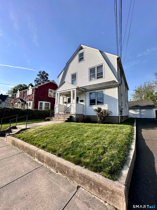 Building Photo - 124 Harborview Ave