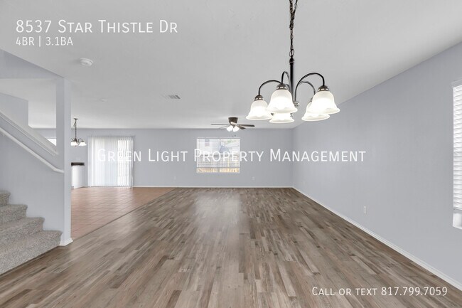 Building Photo - 8537 Star Thistle Dr