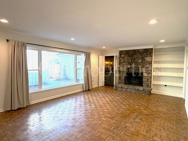 Building Photo - 7094 Corsica Dr