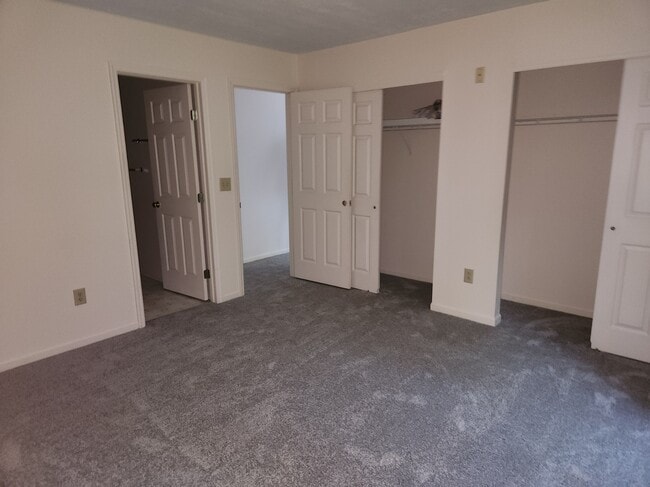 Building Photo - 667 Winesap Cir
