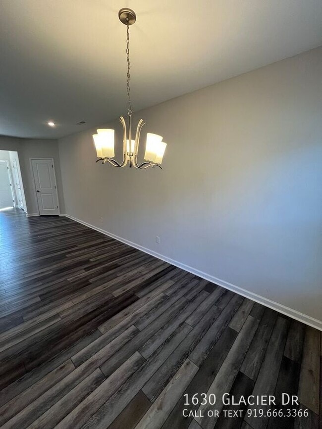 Building Photo - 1630 Glacier Dr