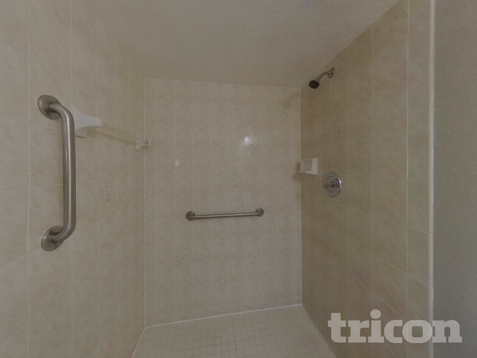 Building Photo - 2527 Orange Ave