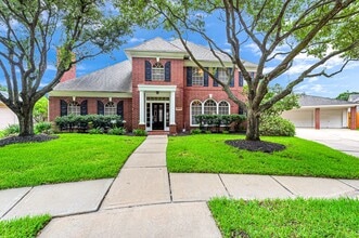 Building Photo - 23002 Cherrington Ct