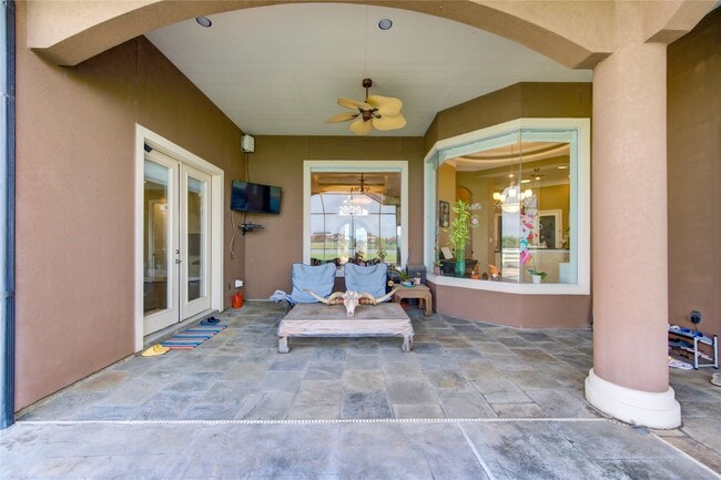 Building Photo - 5942 Sagamore Bay Ln
