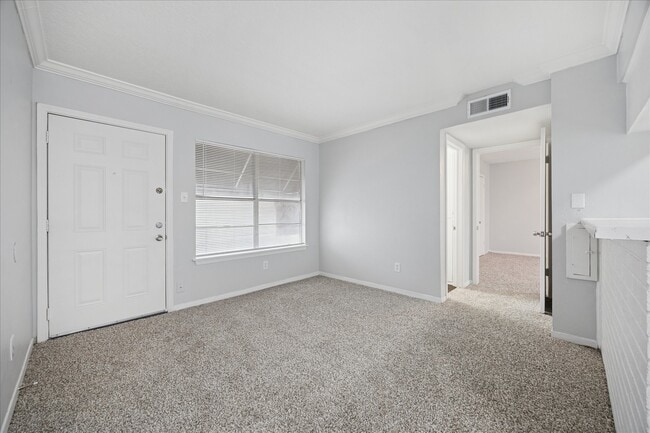 Building Photo - 1645 W Main St