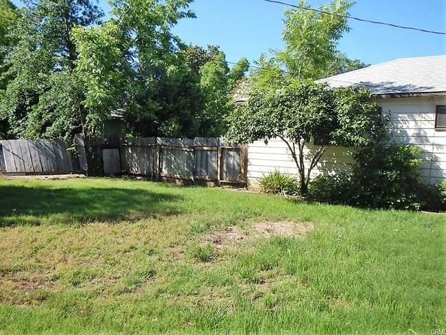 Building Photo - 74 Terrace Dr